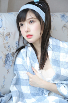 变成黑死辣妹后和朋友做了